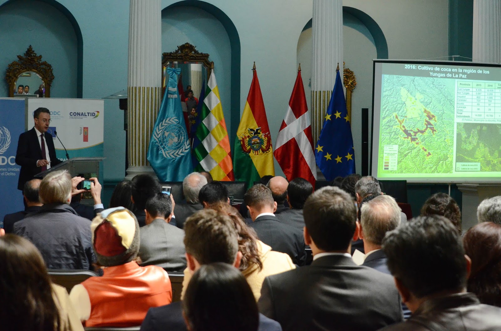 De Leo durante la presentación del informe de monitoreo anual del la ONUDC sobre la coca en Bolivia