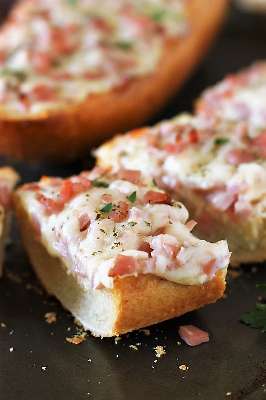 Easy Ham & Cheese French Bread Pizza The Kitchen is My Playground