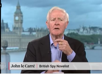 John le Carré (1931-2020) on the Iraq War, Corporate Power, the Exploitation of Africa & More
