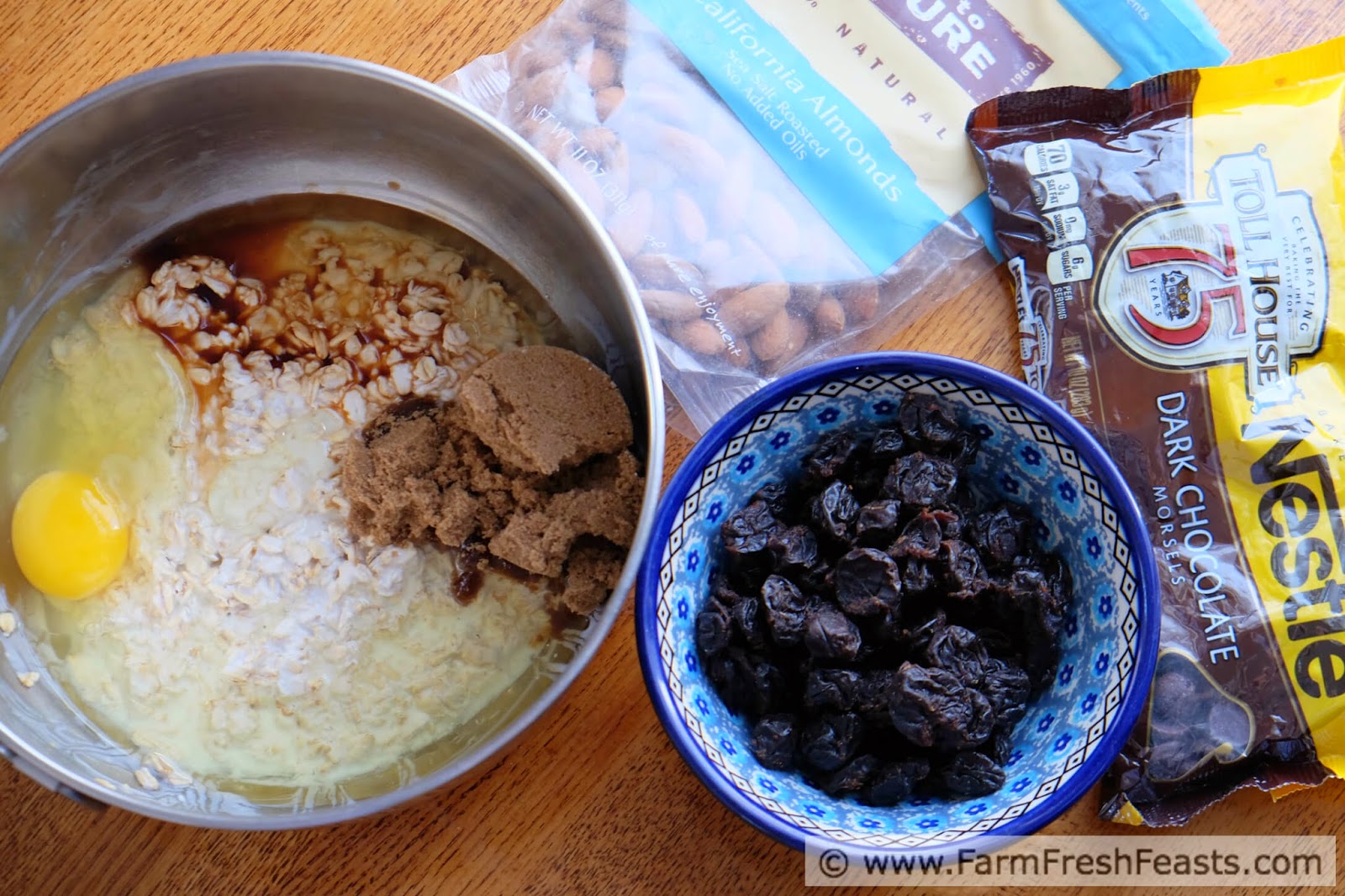 http://www.farmfreshfeasts.com/2015/04/dark-chocolate-cherry-trail-mix-muffins.html
