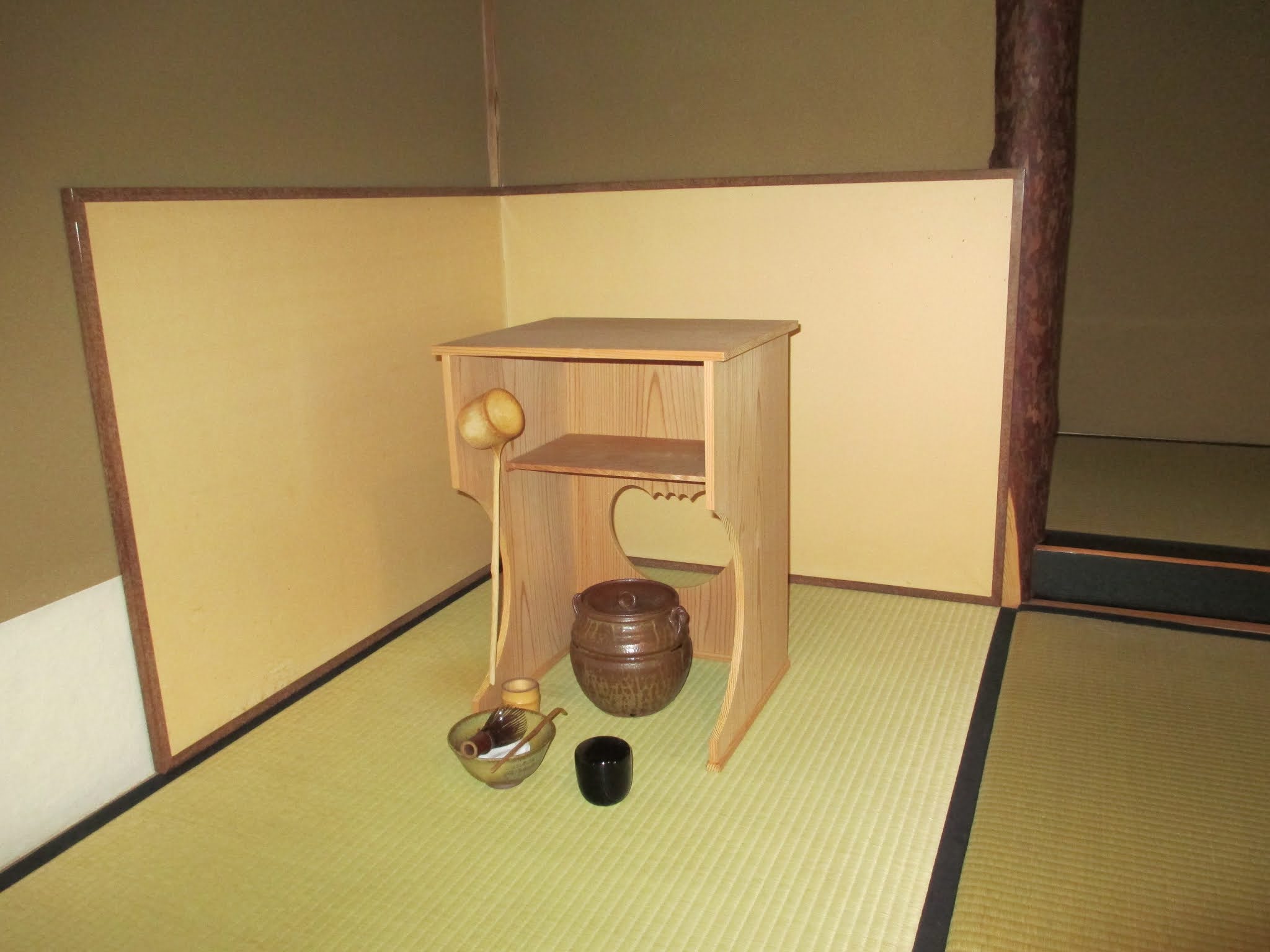 茶道 表千家 （茶事～稽古）（所作～点前） 抱清棚 初炭 羽箒の扱い