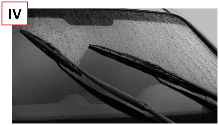 Changing windshield wipers (U Hook type)