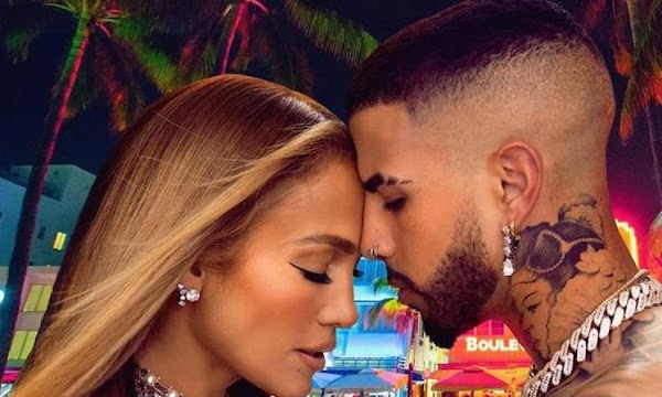 Jennifer Lopez y Rauw Alejandro ponen ritmo al verano con el estreno de "Cambia el paso" Jennifer Lopez y Rauw Alejandro ponen ritmo al verano con el estreno de "Cambia el paso"