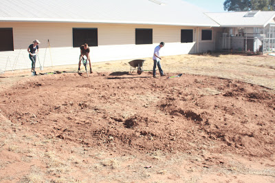 The Ntaria Project 2012: 2012-08-12