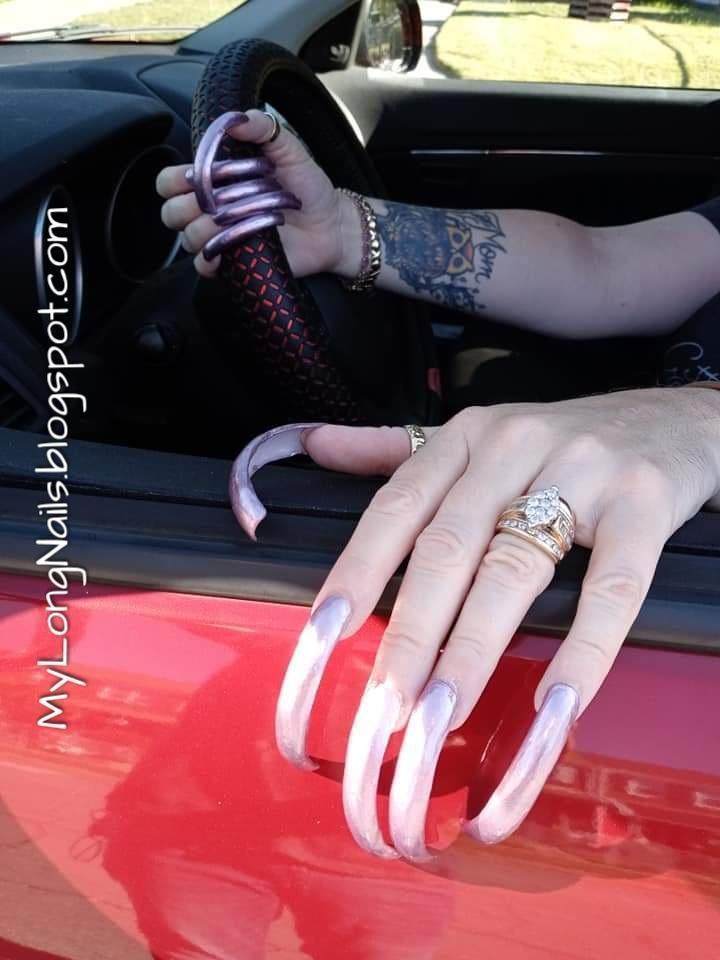 Long Nails: Mona 's super sexy long nail photos - 58