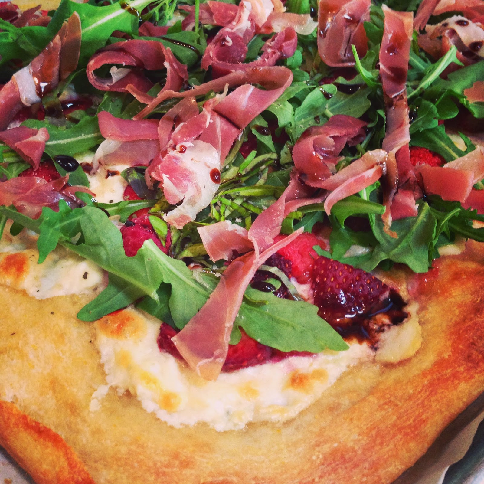 Rhubarb & Linen Homemade Pizza for Summer