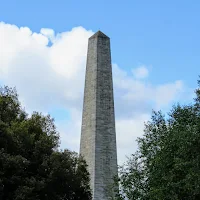Best Dublin Walks: Obelisk in Phoenix Park