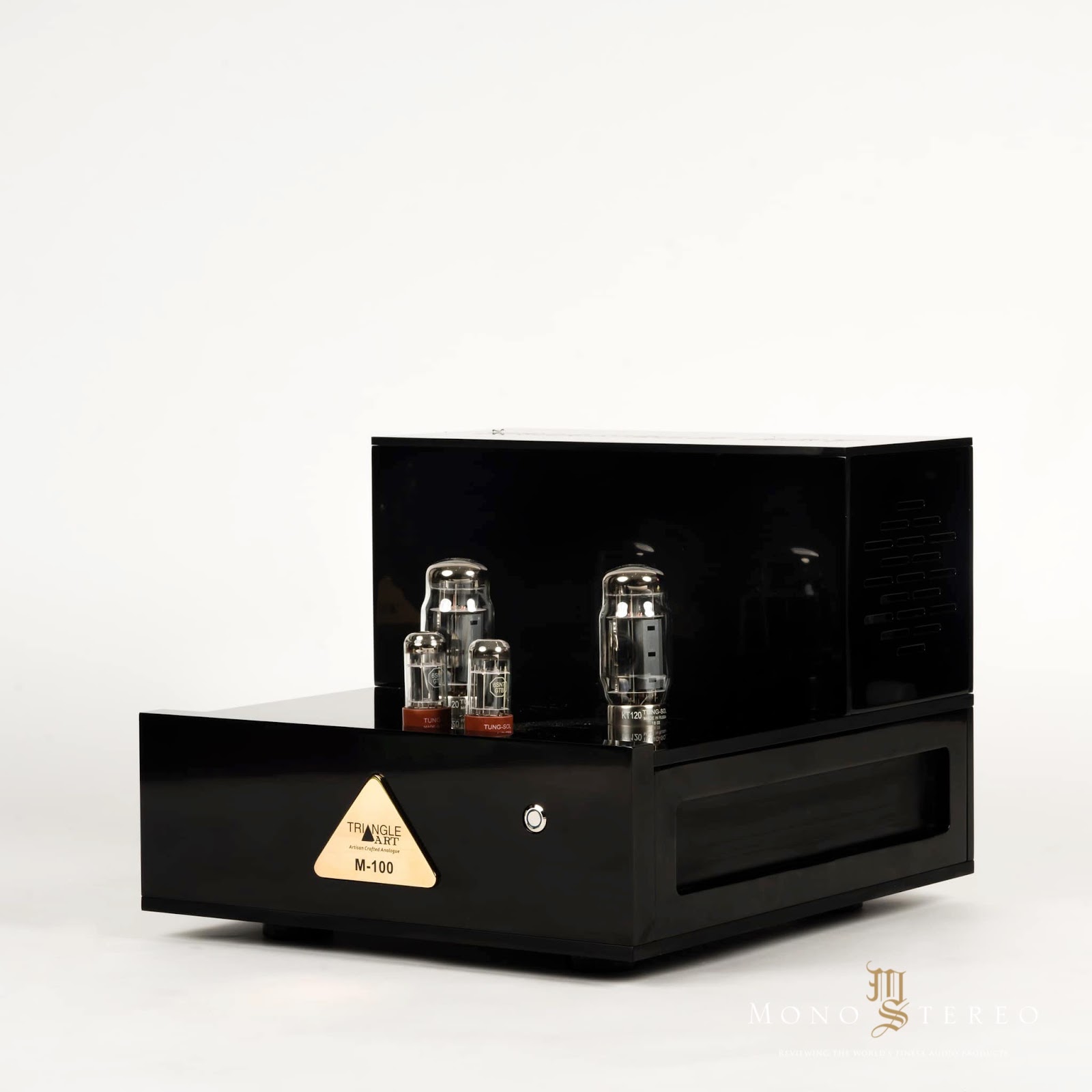 New Triangle Art M100 power amplifiers M & S Ultimate HighFidelity