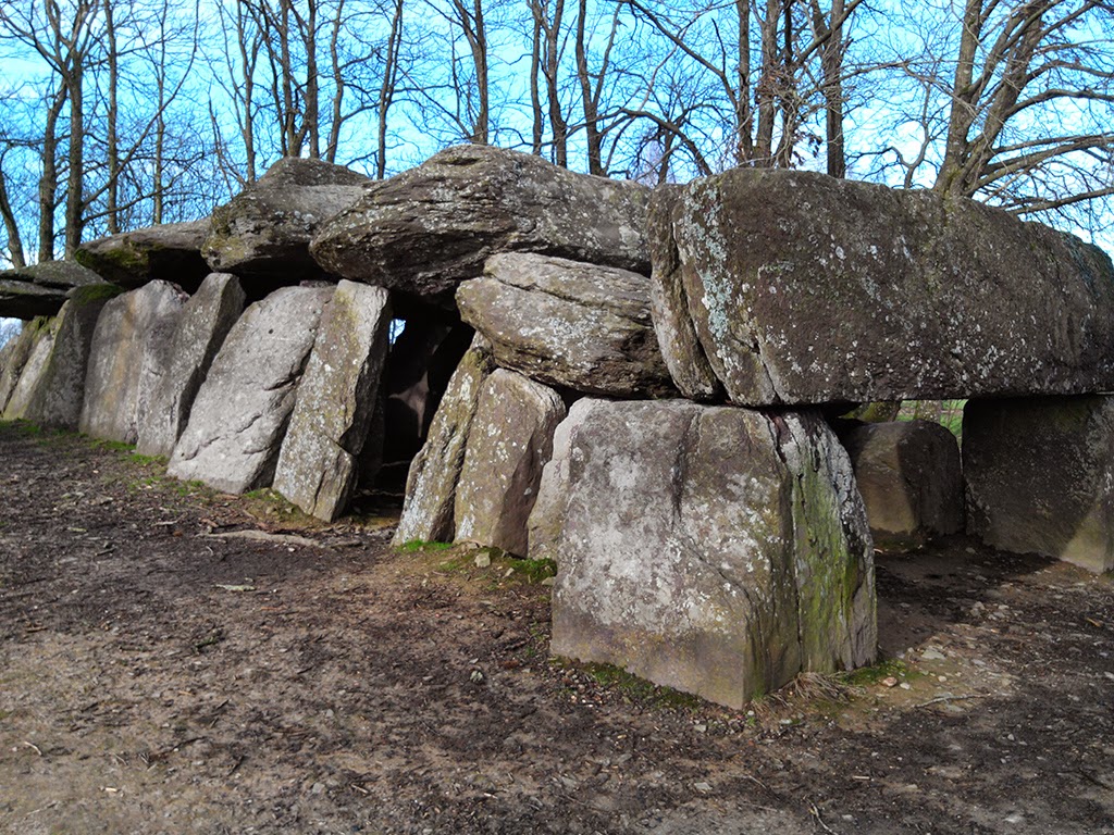 Chateaubriant Daily Photo La roche aux fées