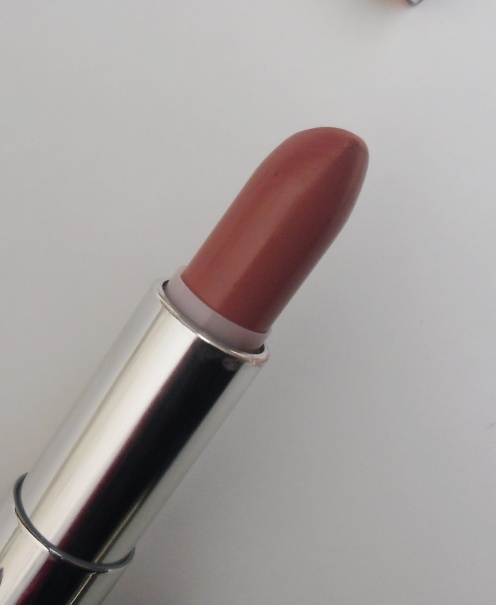 Maybelline Color Sensation Lipstick-Warm Me Up Review, Pictures & Swatches