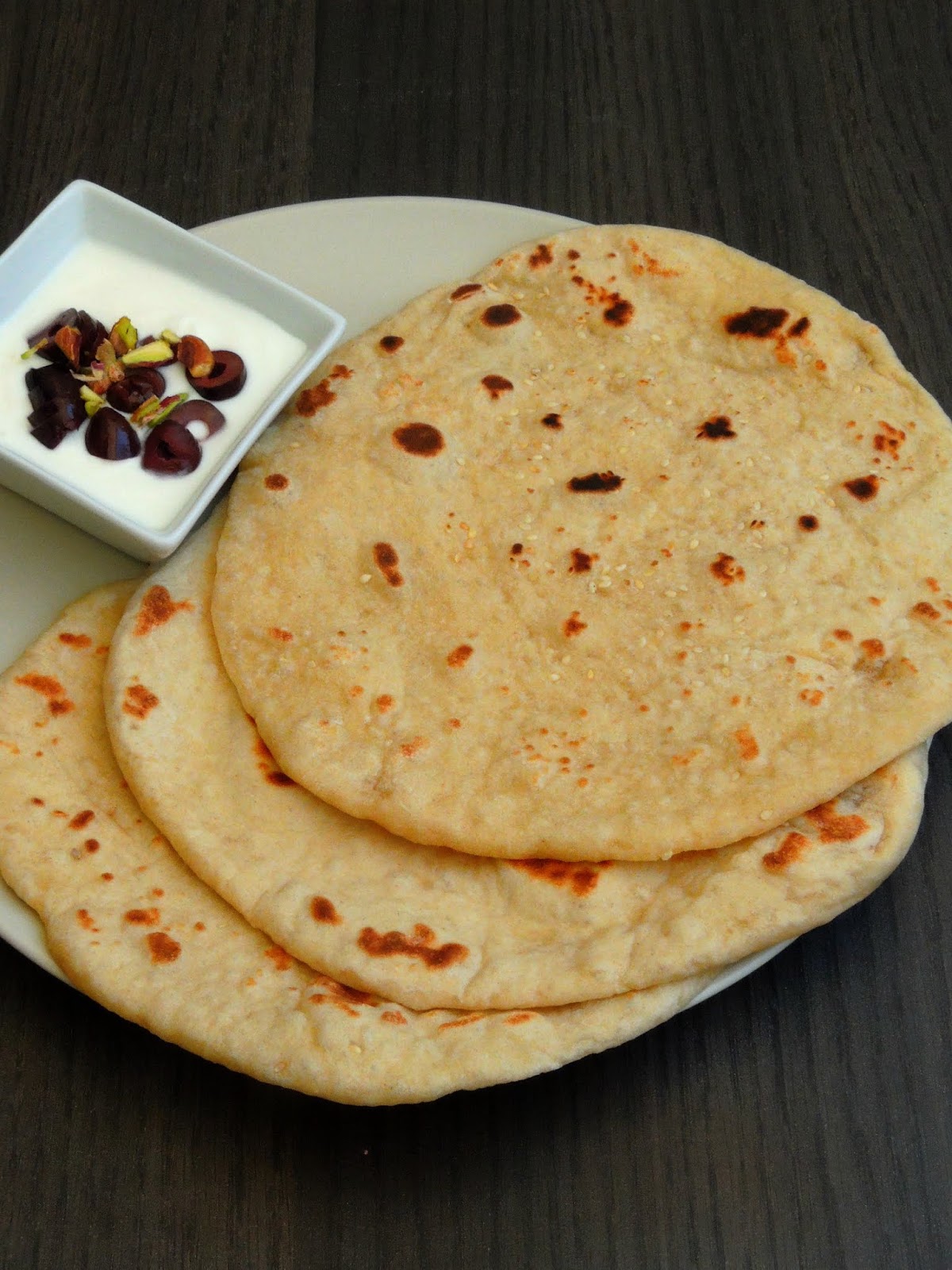 Priya's Versatile Recipes Emirati Khameer Bread/Traditional Khamir