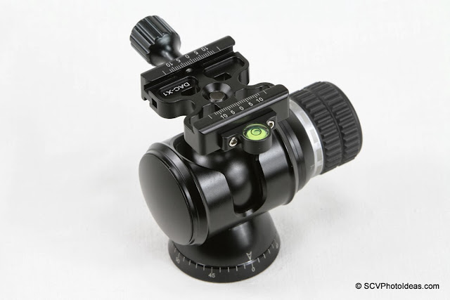 Desmond DBH ballhead w/ Desmond DAC-X1 Skeleton QR Clamp attached