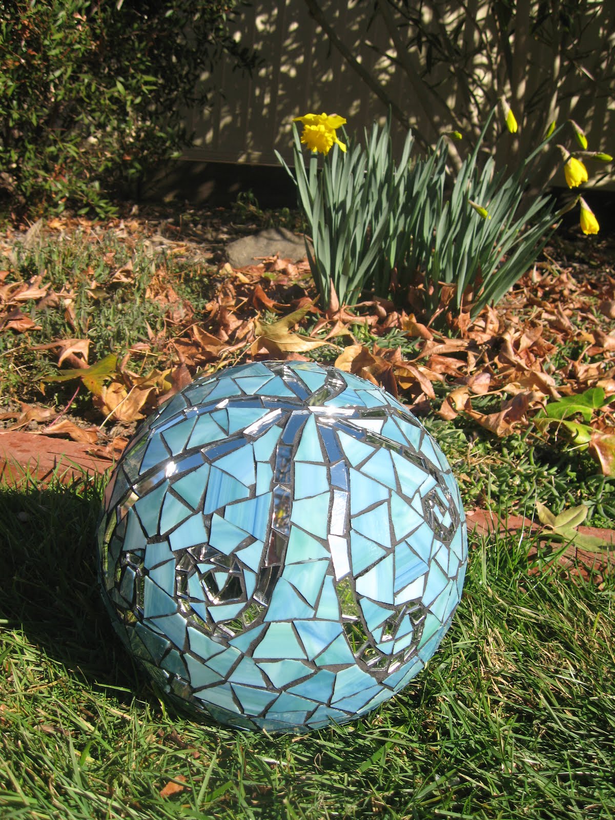Kylie Hayes Mosaics New Large Garden Balls July 2012
