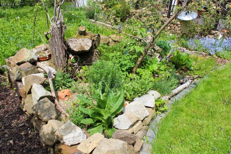 Wildes Gartenglück Mai 2015