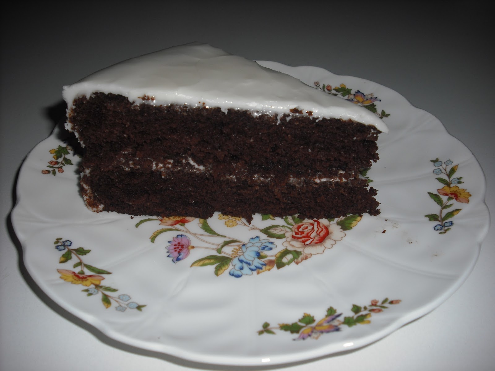 Recipe Marketing Chocolate Cake With Vanilla Fudge Frosting