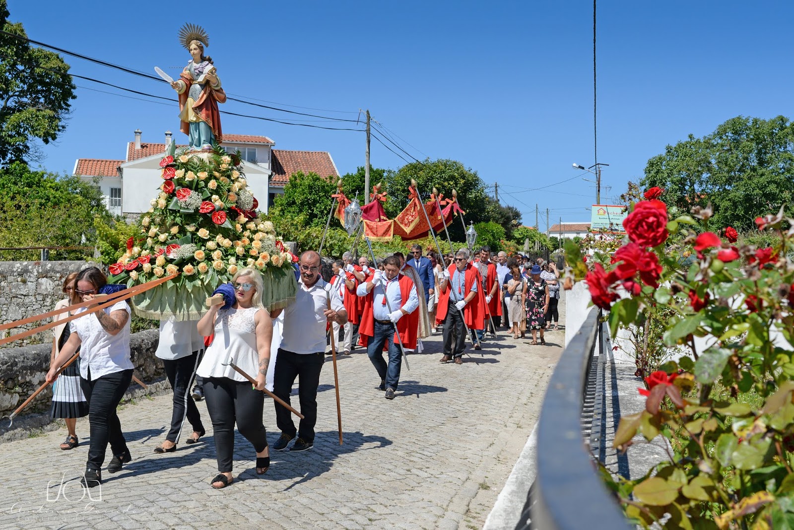 Paróquia de Vila Praia de Âncora Santa Marinha Padroeira de Vila
