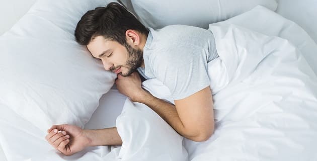 تفسير رؤية العري في المنام لابن سيرين