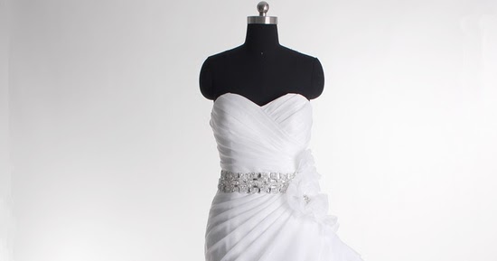 Strapless A-line chiffon bridal gown ~ Fabulous And Style-Fashion Blog