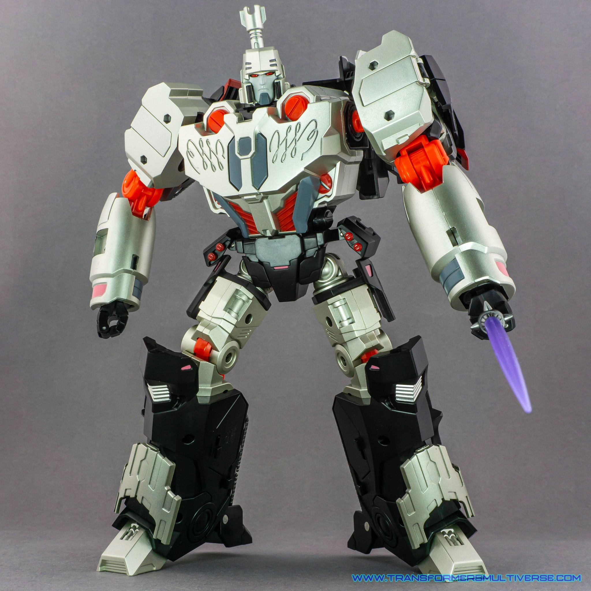 Mastermind Creations Tyrannotron with laser sword 3
