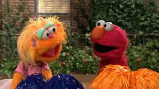 Zoe as a cheerleader and Elmo likes this and he wants to be a cheerleader too. Sesame Street Episode 4420, Three Cheers for Us, Season 44