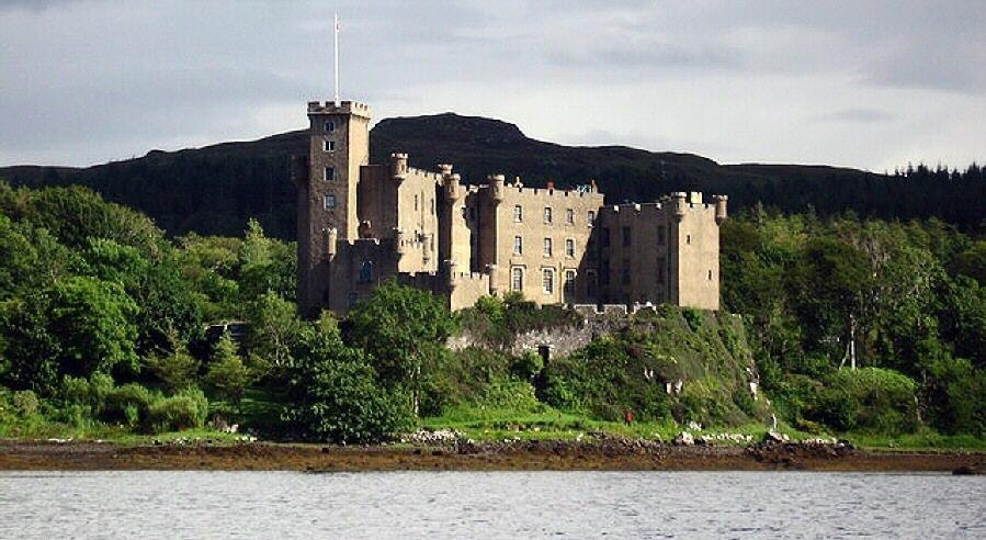 Christmas 2022 At Dunvegan Castle Dunvegan Castle & Gardens, Scotland (With Map & Photos)