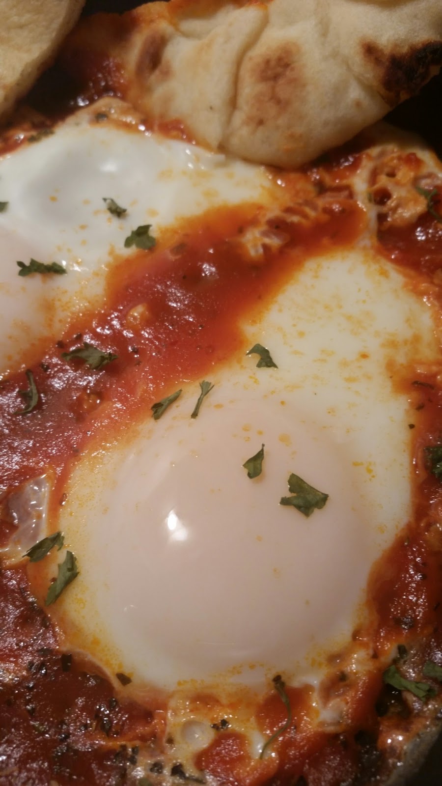 EGGS IN ITALIAN SAUCE