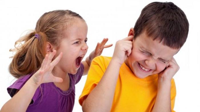 Tenang ya Moms! Ini Dia Cara Bijak Mengatasi Anak yang Suka Marah dan