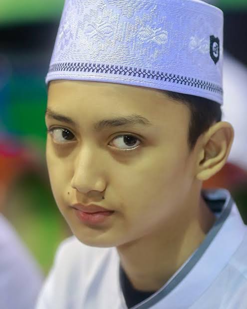 Lirik Lagu Rintihan Ibu Gus Azmi