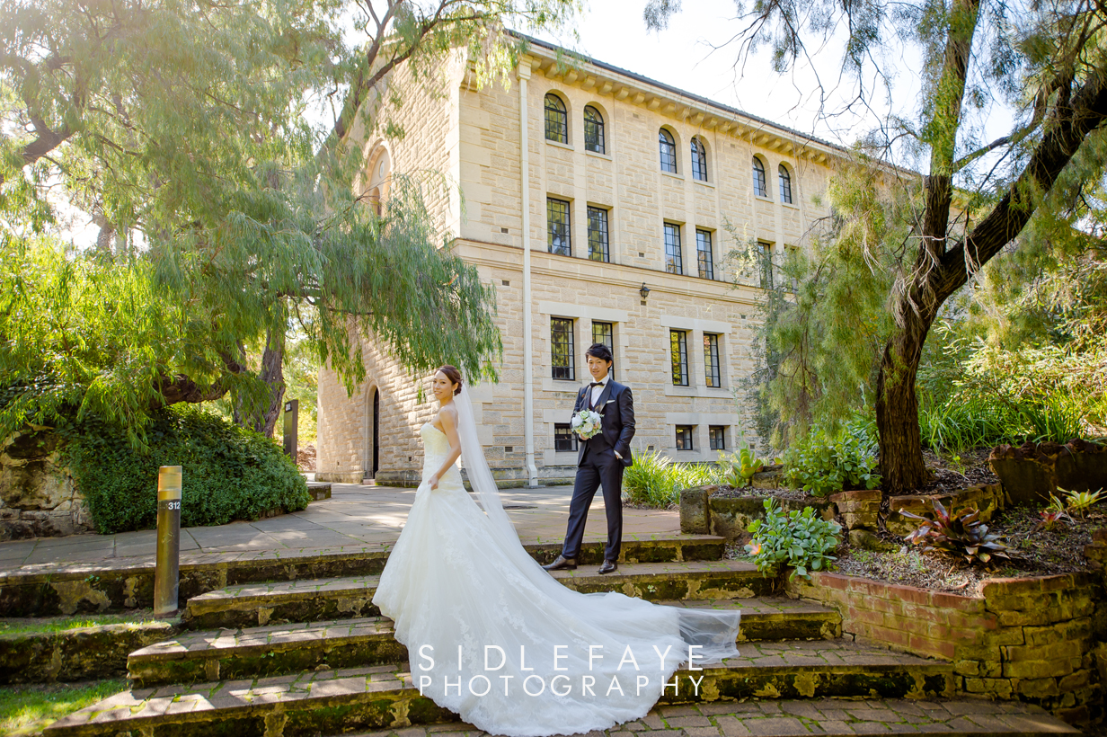 Perth Wedding Photographer Sidlefaye Boat Shed Blue House Uwa