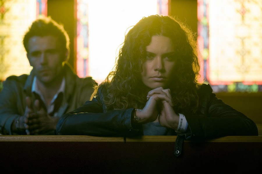 Constantine - Episode 1.12 - Angels and Ministers of Grace - Promotional Photos 