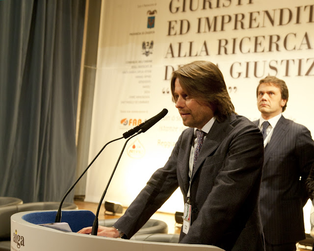 CRONACHE AGENZIA GIORNALISTICA