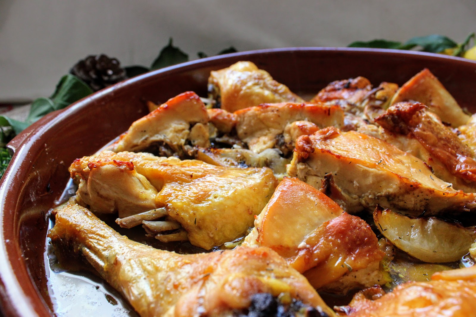Pollo Antaño Asado en Cazuela de Barro Cocinando con las Chachas