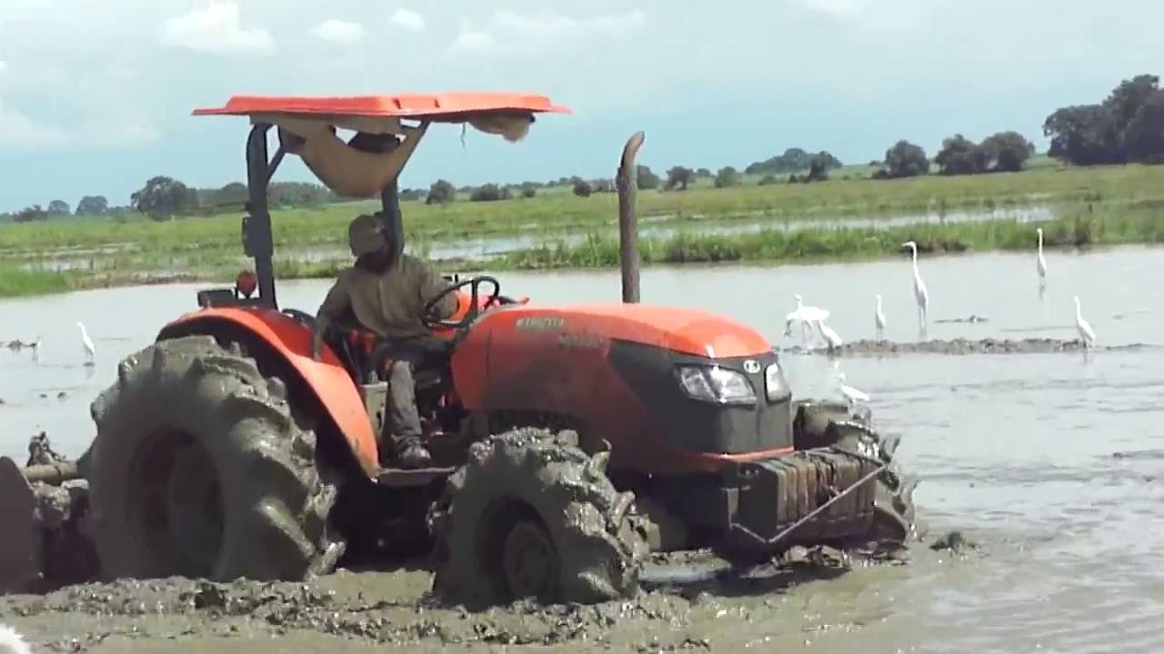 Mechanical Minds KNOW WHY TRACTORS HAVE VERTICAL EXHAUST