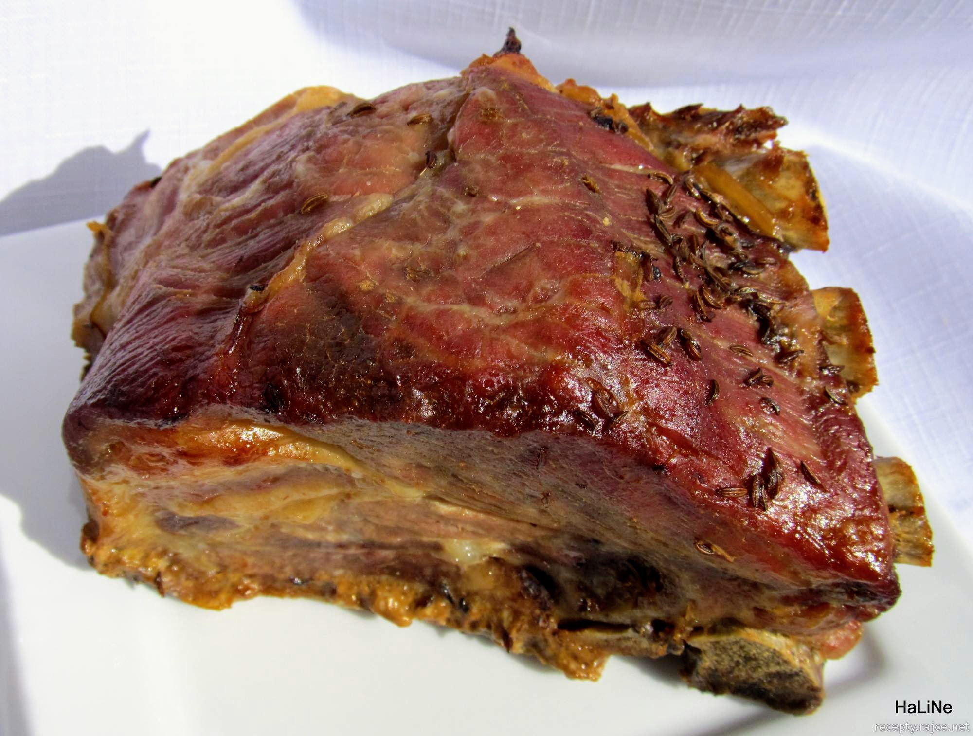 Косуля в казане с картошкой. Ребра косули в духовке в рукаве. Ребра косули в духовке в рукаве. Рёбрышки косули в духовке. Ребра косули в духовке.