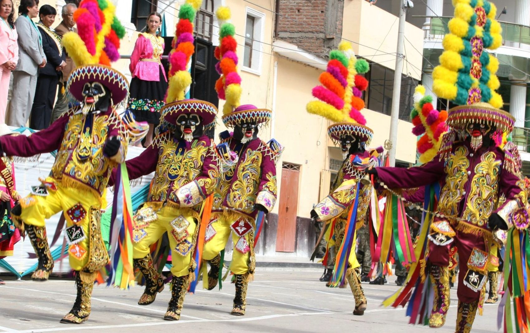 RADIO TAURO PERU Calendario Festivo de Huánuco Diciembre