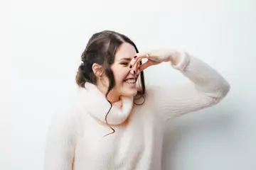 How To Get Rid Of Smelly Hair How To Get Rid Of Smelly Hair