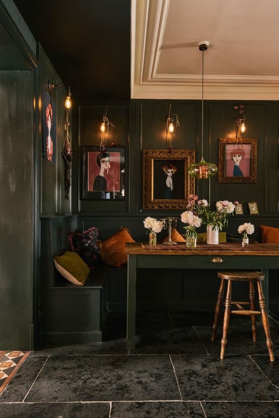 Eye For Design The Dark Green Interior Is Back And Better Than Ever