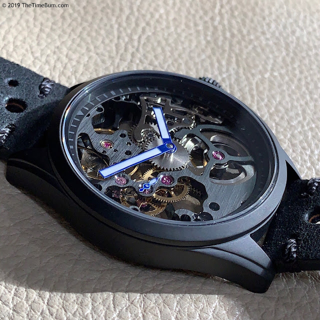 TC-9 Titanium Pilot – Skeleton Edition