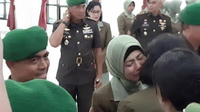 Nasib Istri TNI AU Yang Nyinyir Soal Penusukan WIRANTO | DOMINOHALO1