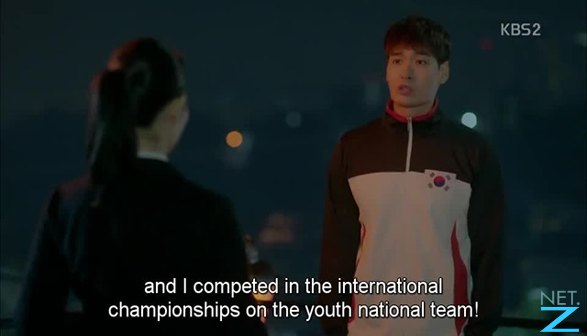 Scene of Joo Eun asking the athlete