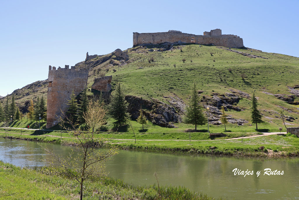 Castillo de Osma y río Ucero, Soria
