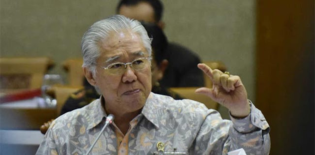 Dulu Enggar Impor Ugal-Ugalan, Sekarang Berasnya Busuk Dan Dibuang Dulu Enggar Impor Ugal-Ugalan, Sekarang Berasnya Busuk Dan Dibuang