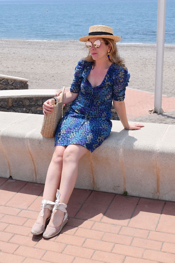 vestido_corto_azul_flores_verano