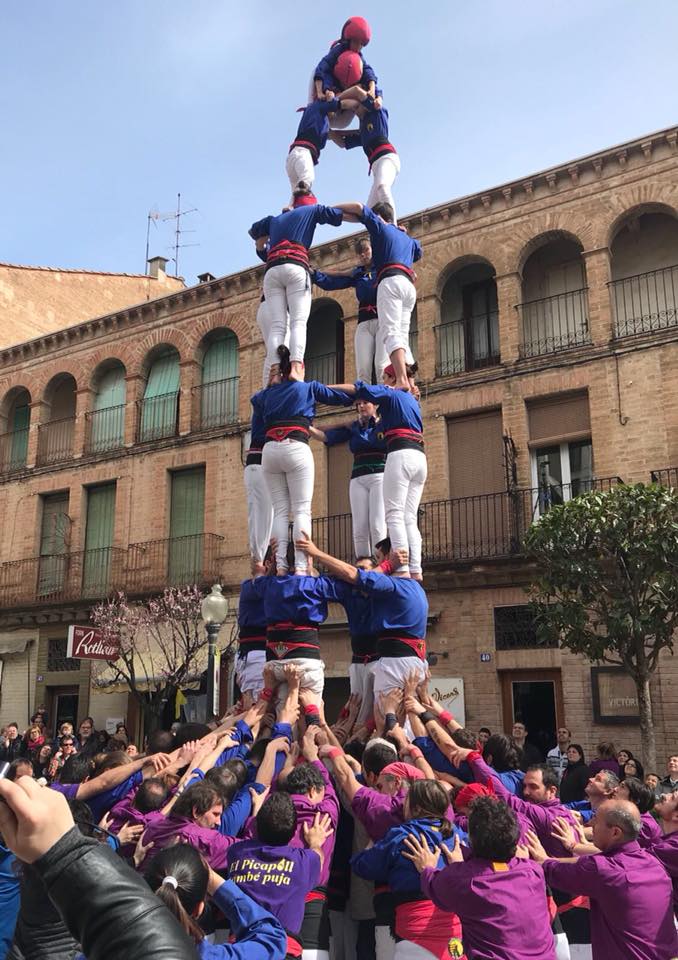 Castellers de Berga | Dos castells més de 7, a Gironella