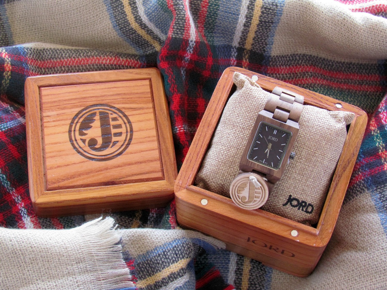 Unique Wood Watch, Perfect Gift for a Loved One | beautywithlily.com  Unique Wood Watch, Perfect Gift for a Loved One | beautywithlily.com