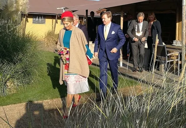 Queen Maxima wore Claes Iversen colourful skirt from Claes Iversen Haute Couture SS2017. visit to Schouwen-Duiveland and Tholen