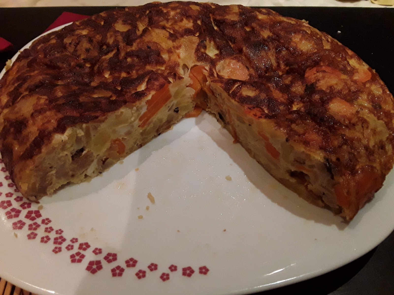 TORTILLA DE PATATAS, CEBOLLA, ZANAHORIA Y COLIFLOR COCINASERGI