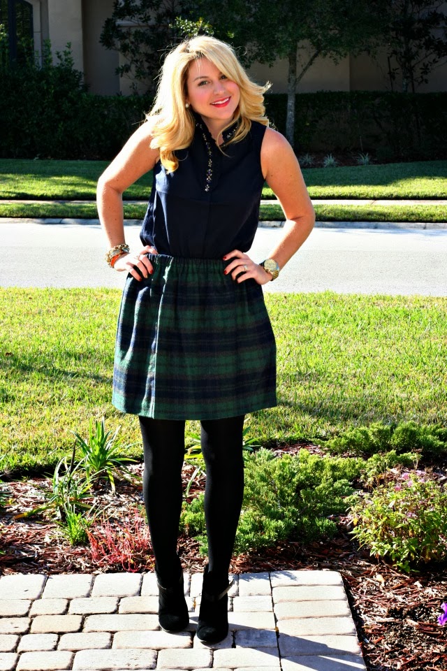 Outfit | Holiday Tartan Skirt