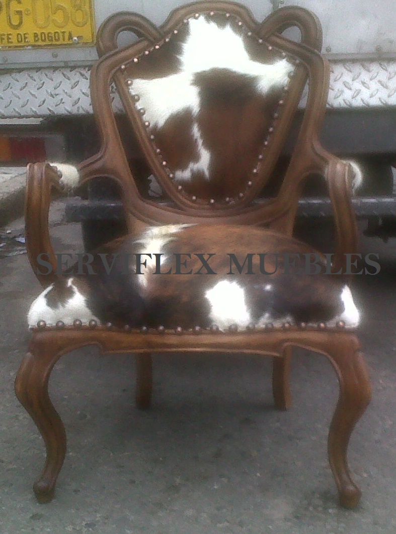 MUEBLES EN CUERO DE VACA PELUDO