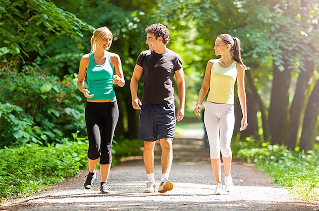 Walking can help with arthritis knee pain